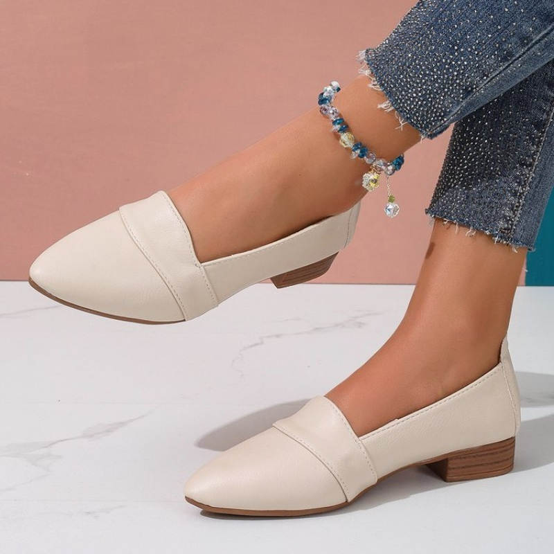 Sandals - Wsuwane buty damskie, płaskie, jednokolorowe, z