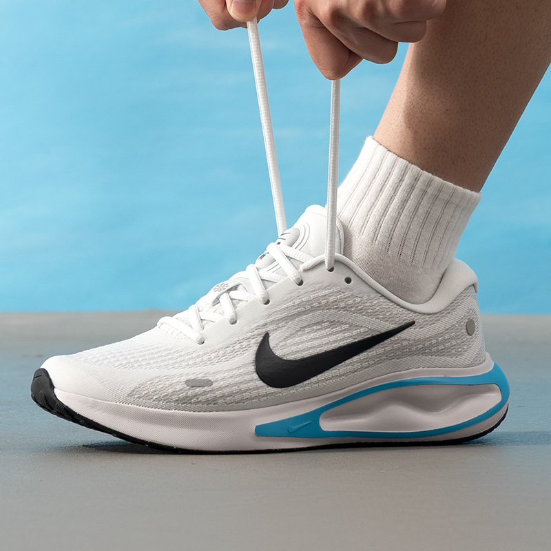 Lightweight Road Running Shoes - Męskie buty Nike Oryginalne lekkie buty