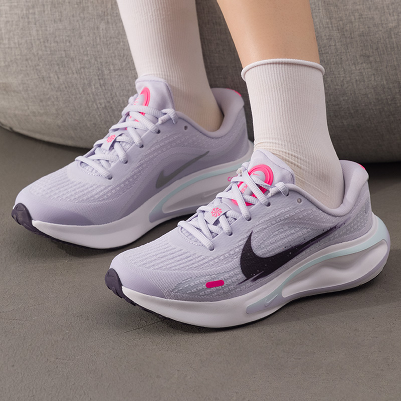 Lightweight Road Running Shoes - Damskie buty Nike, oryginalne, lekkie buty