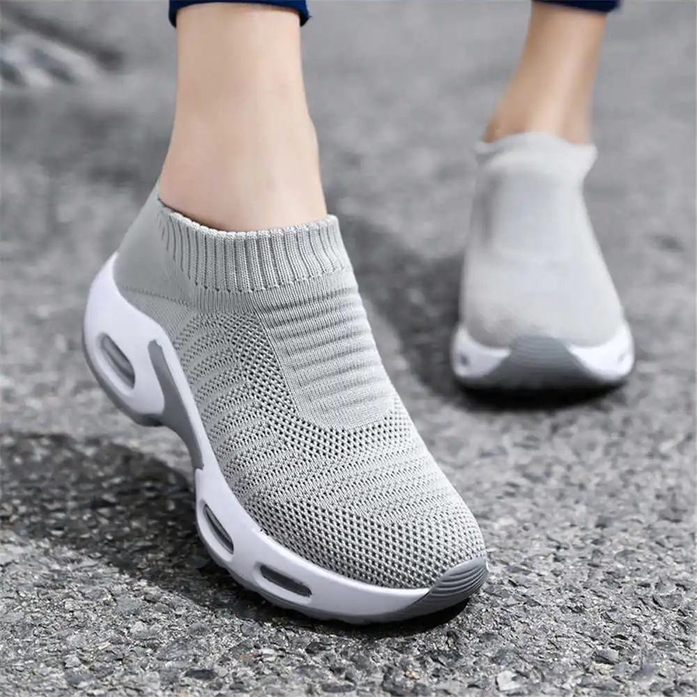 Duże Rozmiary Buty Damskie na  – Sneakers recenzja i cena