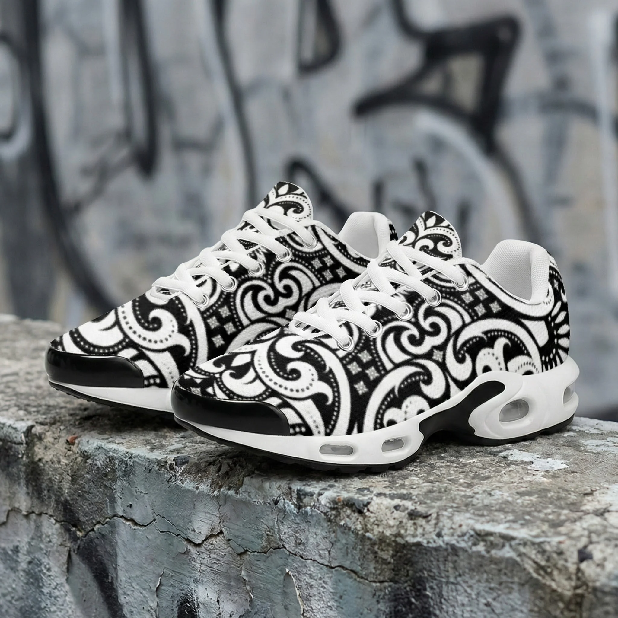Polskie buty sportowe w stylu  – Breathable Mesh Athletic Shoes recenzja i cena