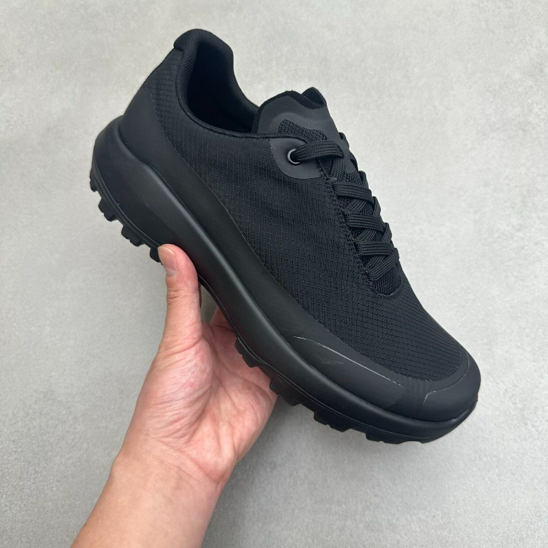 Profesjonalne buty do biegania – Anti Slip Trail Running Sneakers recenzja i cena