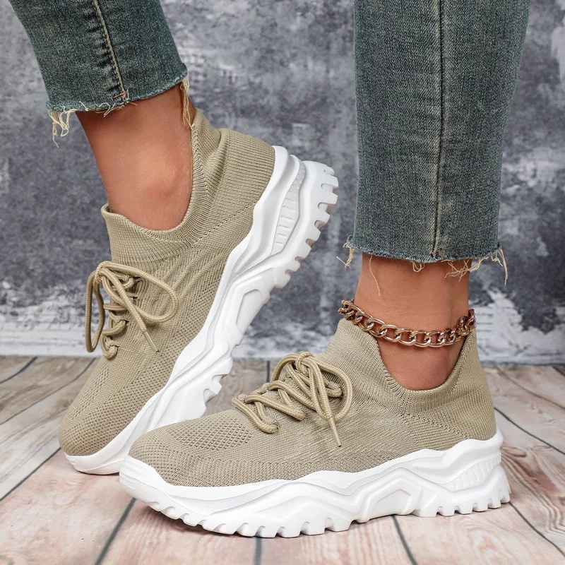 Modne sneakersy na grubej plat – Knit Fabric Lace Up Sneakers recenzja i cena